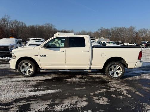 2016 RAM 1500 Sport