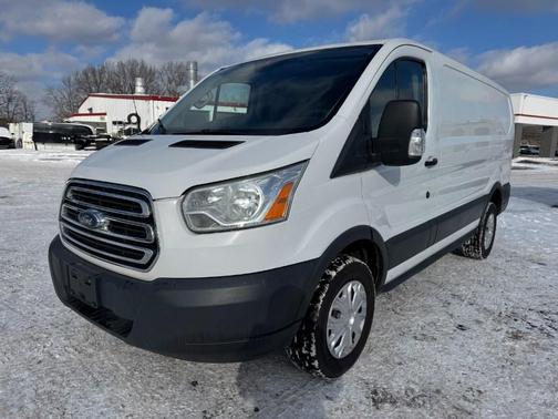 2017 Ford Transit-250 Base