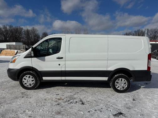 2017 Ford Transit-250 Base