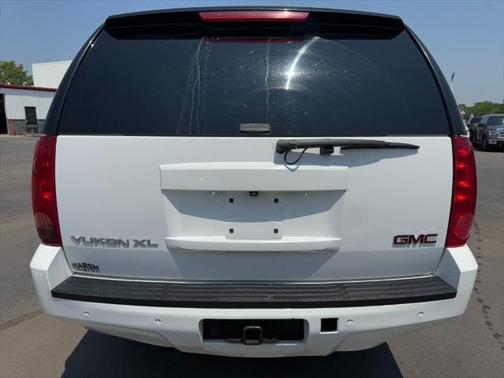 2014 GMC Yukon SLE