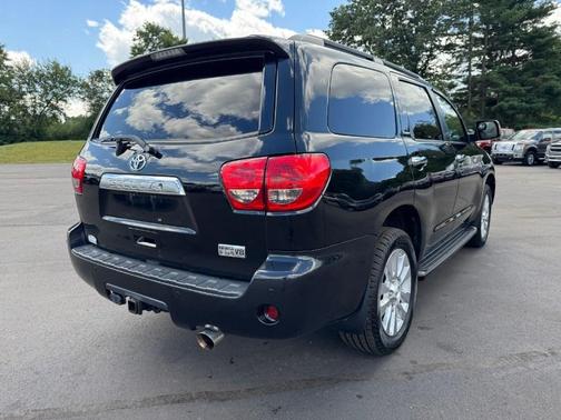 2011 Toyota Sequoia Platinum