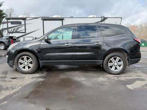 2017 Chevrolet Traverse 2LT