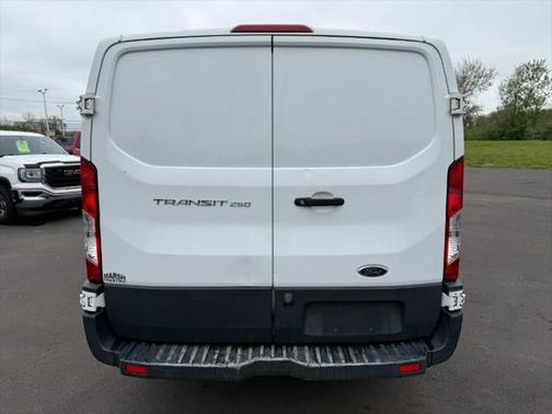 2018 Ford Transit-250 Base