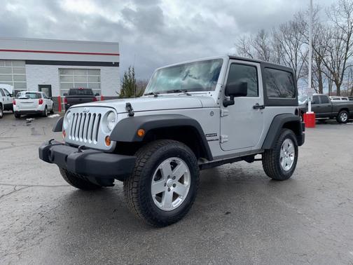 Photo 1 of 21 of 2012 Jeep Wrangler Sport