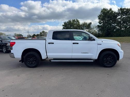 2011 Toyota Tundra Grade