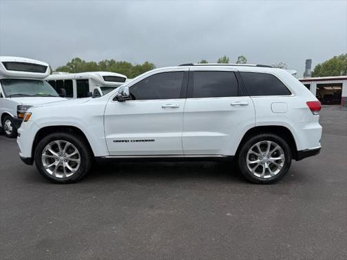 2021 Jeep Grand Cherokee Summit