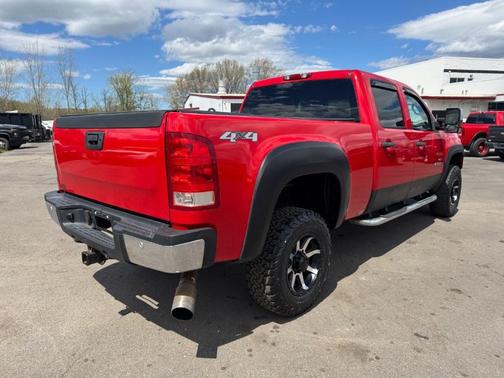 Red 2009 GMC Sierra 2500 SLE Crew Cab