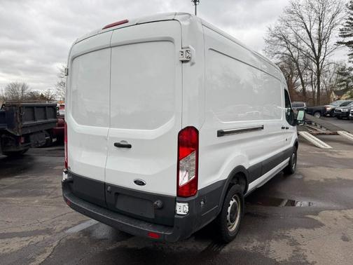 2017 Ford Transit-250 Base