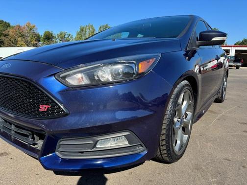 2016 Ford Focus ST ST