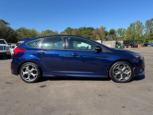 2016 Ford Focus ST ST