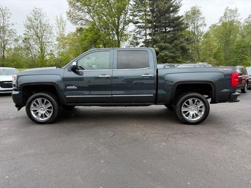 2017 Chevrolet Silverado 1500 High Country