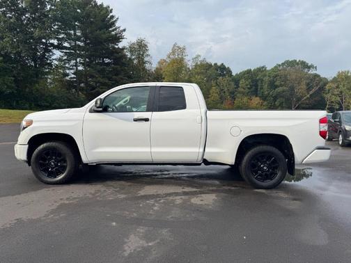 2020 Toyota Tundra SR5