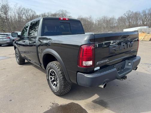 Brilliant Black Crystal Pearl 2017 RAM 1500 Rebel