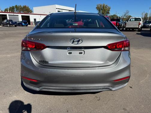 2021 Hyundai Accent SE
