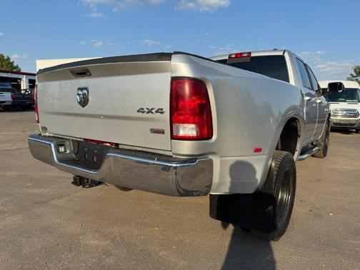 2012 RAM 3500 SLT