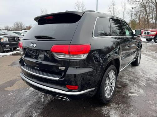 2018 Jeep Grand Cherokee Summit