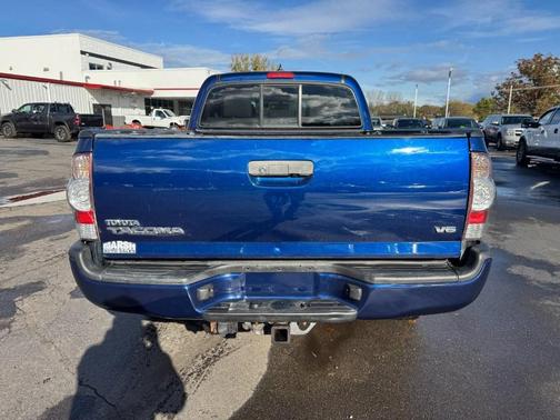 2015 Toyota Tacoma Base