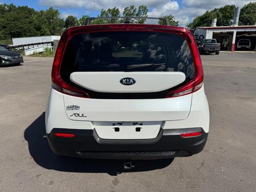 Snow White Pearl 2021 Kia Soul LX
