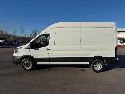 2020 Ford Transit-250 Base