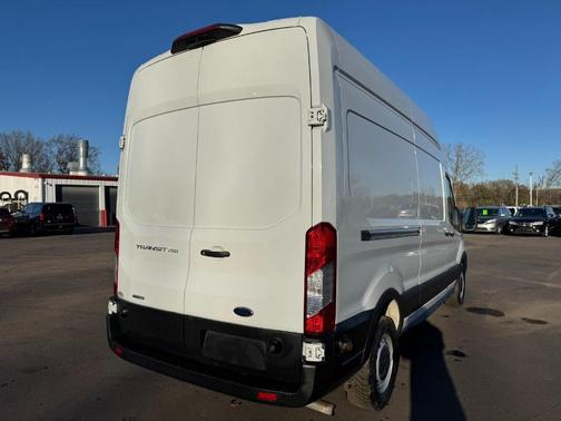 2020 Ford Transit-250 Base
