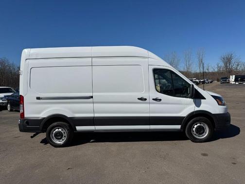 2020 Ford Transit-250 Base