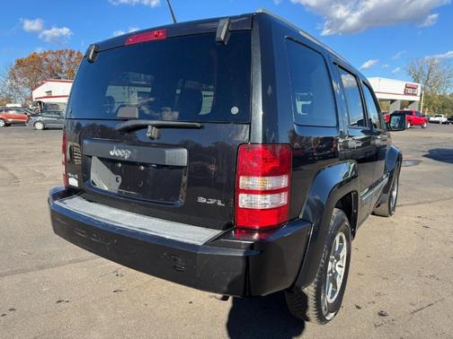 2008 Jeep Liberty Sport