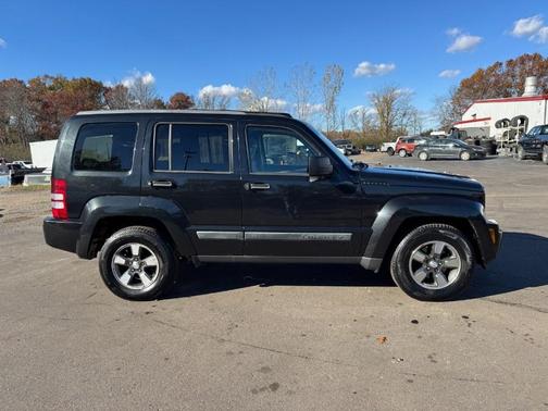 2008 Jeep Liberty Sport