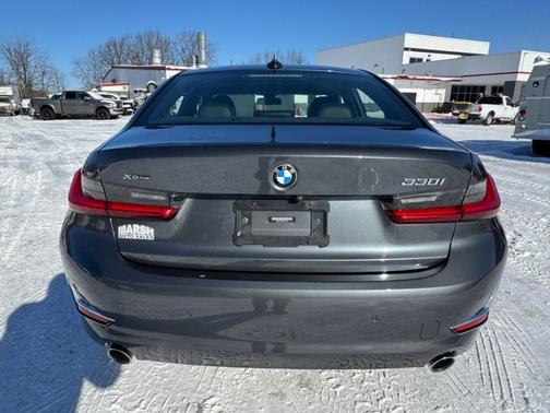 2019 BMW 330 xDrive