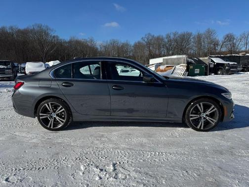 2019 BMW 330 xDrive
