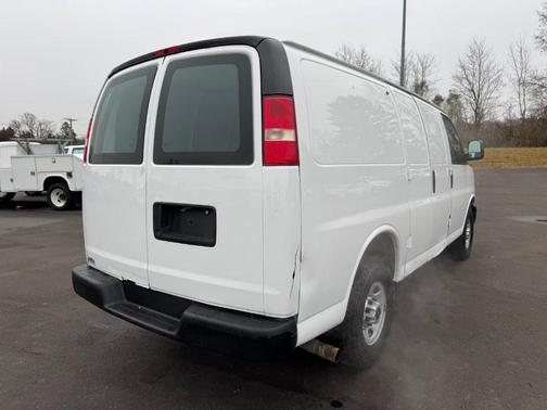 2014 GMC Savana 2500 Work Van