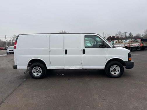 2014 GMC Savana 2500 Work Van