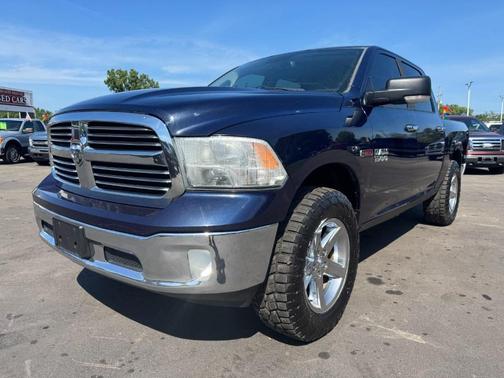 2014 RAM 1500 SLT