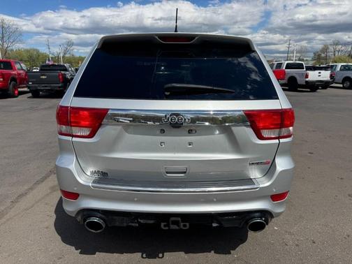 Bright Silver Metallic Clearcoat 2012 Jeep Grand Cherokee SRT8