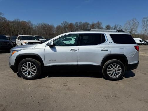 Quicksilver Metallic 2017 GMC Acadia SLE-2