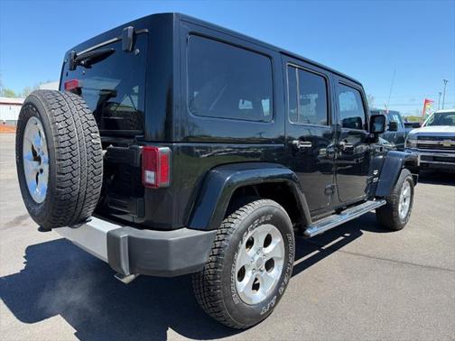 2013 Jeep Wrangler Unlimited Sahara