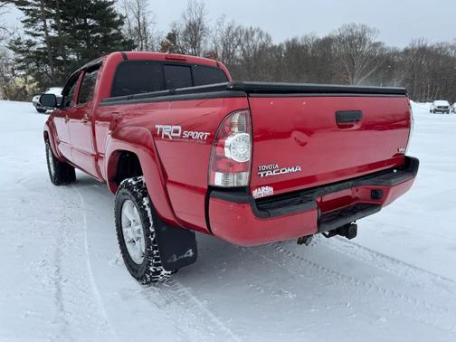 2015 Toyota Tacoma Base