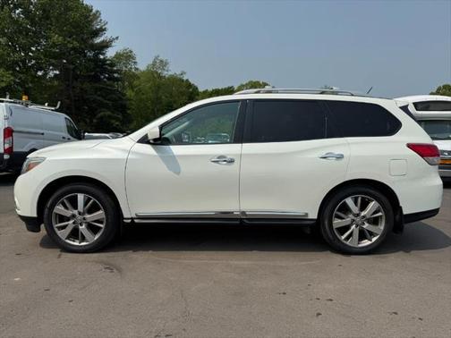 2016 Nissan Pathfinder Platinum
