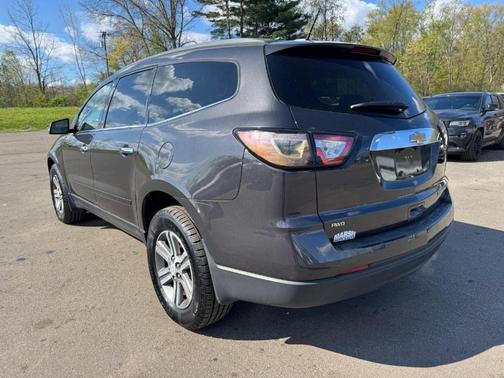 Tungsten Metallic 2016 Chevrolet Traverse 1LT