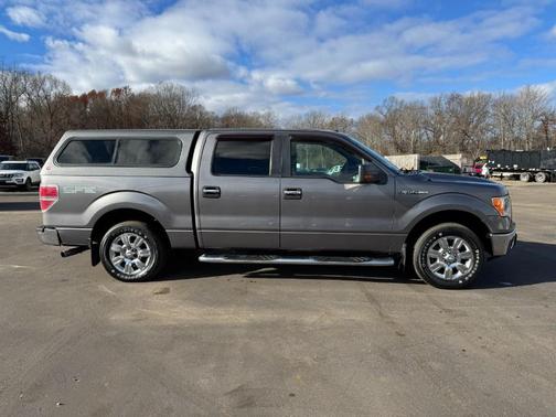 2009 Ford F-150 XLT SuperCrew