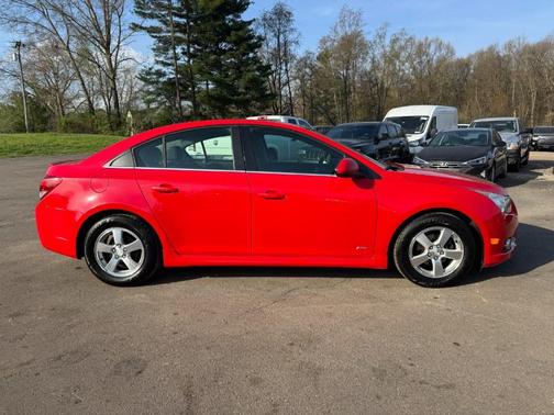 Red 2014 Chevrolet Cruze 1LT