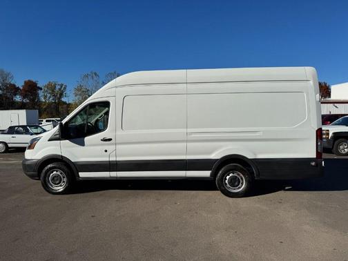 2017 Ford Transit-250 Base