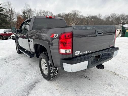 2010 GMC Sierra 2500 SLE