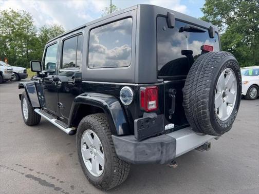 2011 Jeep Wrangler Unlimited Sahara