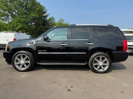 2012 Cadillac Escalade Luxury