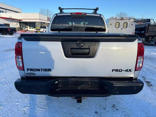 2017 Nissan Frontier PRO-4X