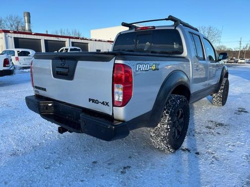 2017 Nissan Frontier PRO-4X