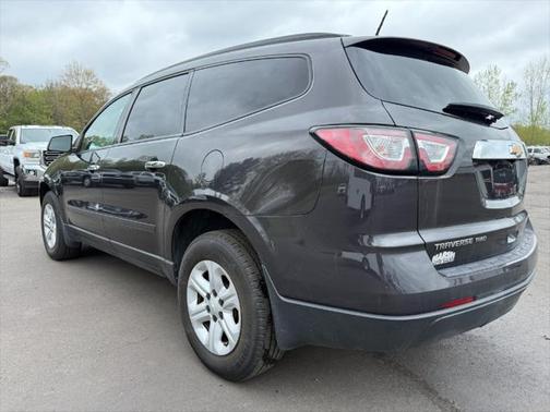 2017 Chevrolet Traverse LS