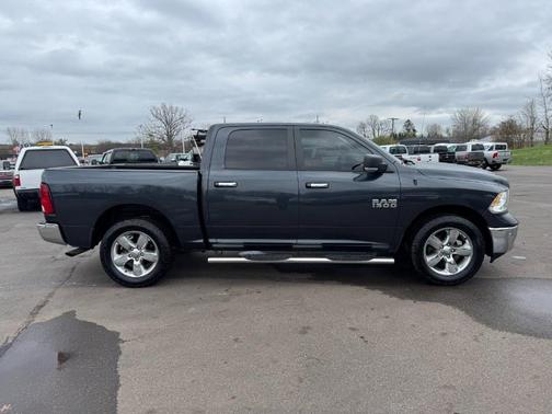 Maximum Steel Metallic Clearcoat 2018 RAM 1500 Big Horn
