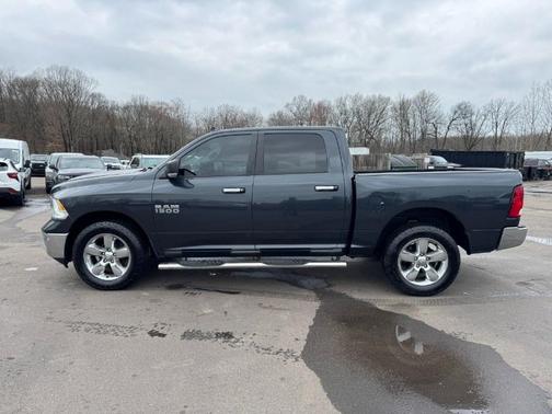 Maximum Steel Metallic Clearcoat 2018 RAM 1500 Big Horn