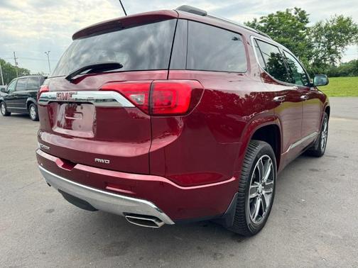 2018 GMC Acadia Denali